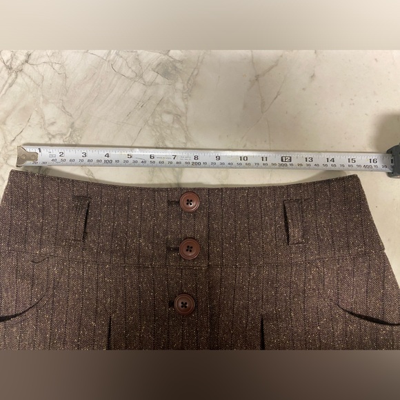 Vintage Guess Miniskirt - Picture 4 of 6